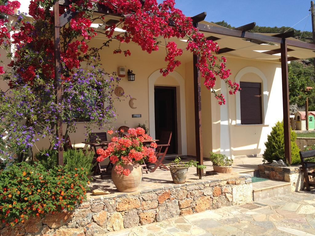 Fissi Villas Agritourism Accommodation Near The Sea Agios Nikolaos Exterior foto